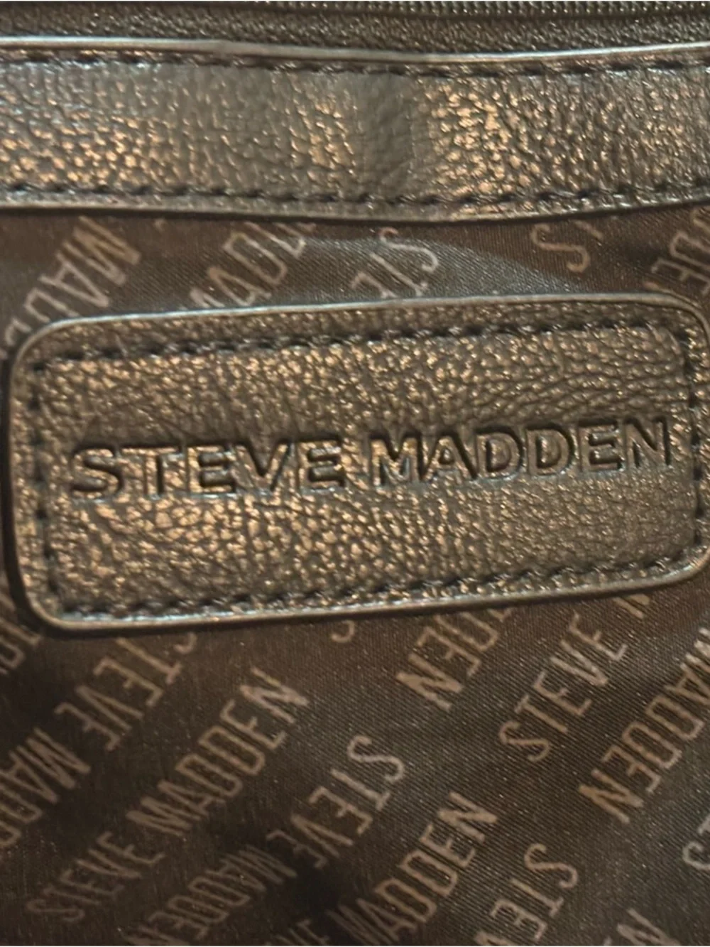 ✨ Steve Madden Sporty Chic Olive Green Duffel Bag ✨